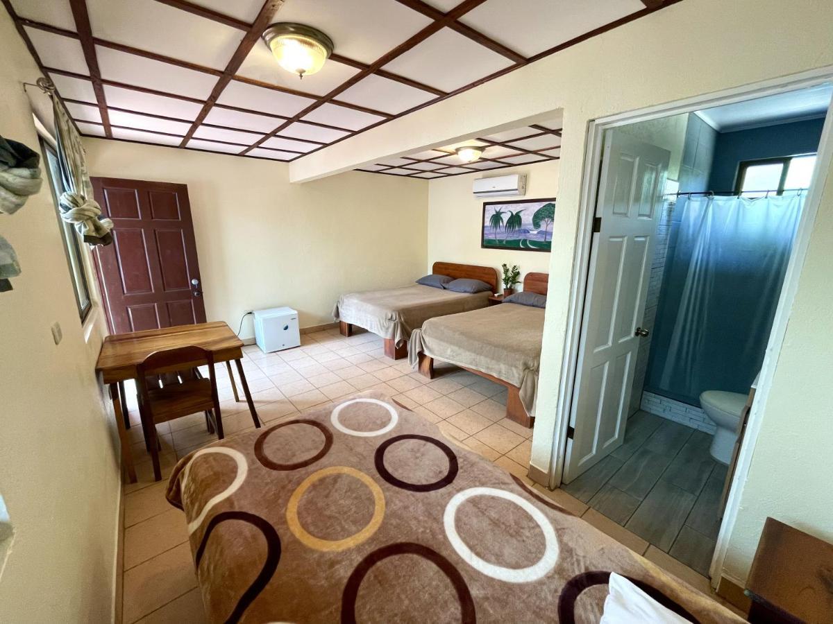 Brisa Del Mar Hotel Плая Ермоса Екстериор снимка