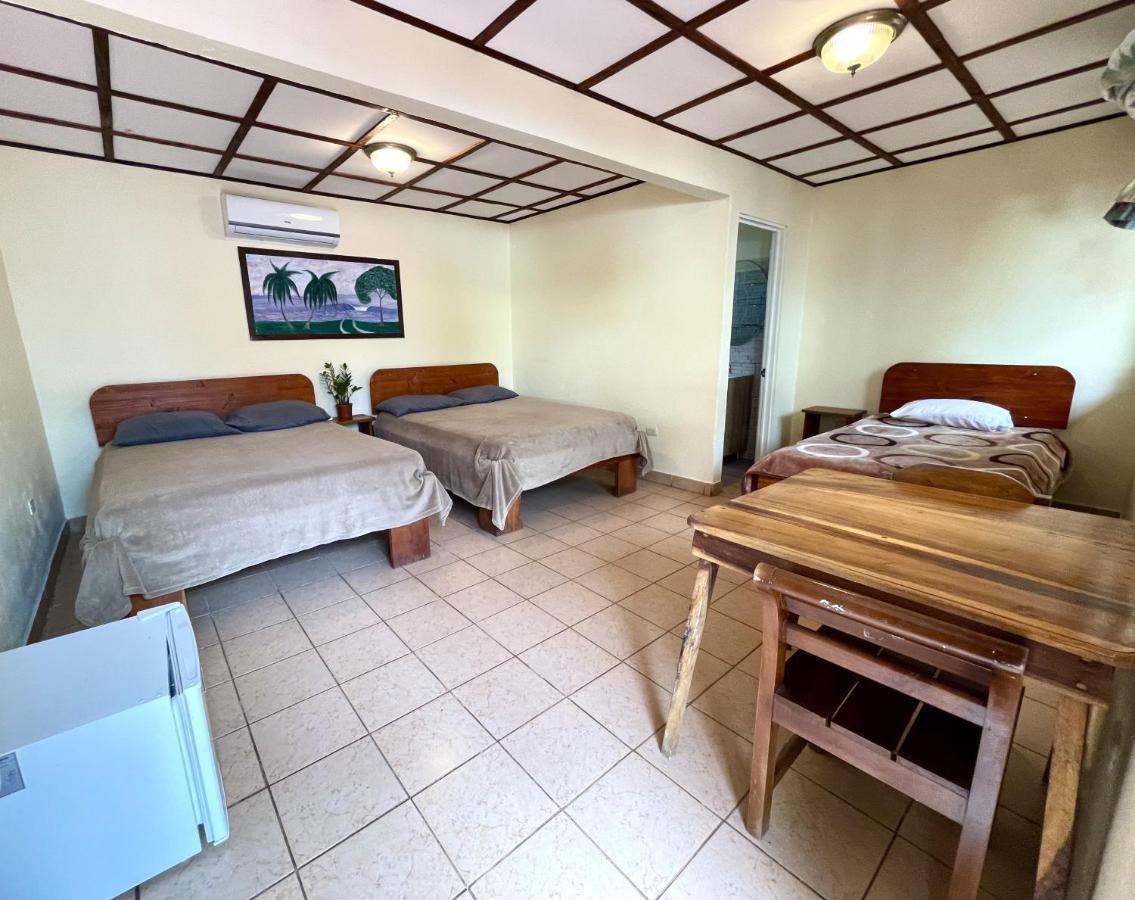 Brisa Del Mar Hotel Плая Ермоса Екстериор снимка