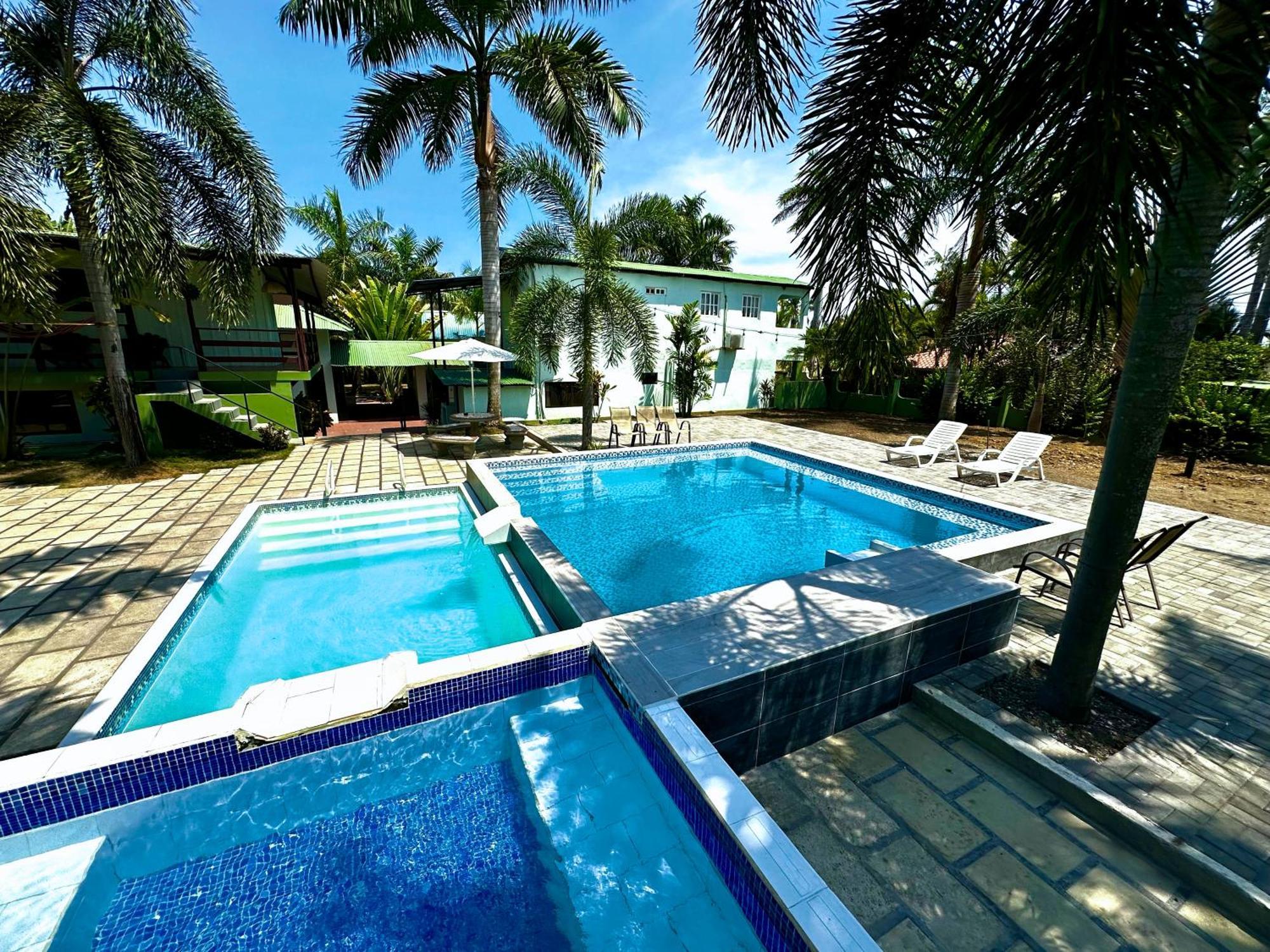 Brisa Del Mar Hotel Плая Ермоса Екстериор снимка